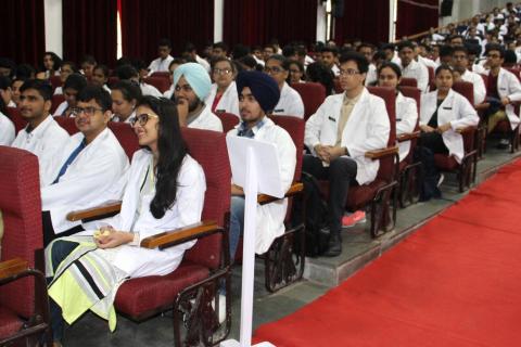 White-Coat-Ceremony-2019